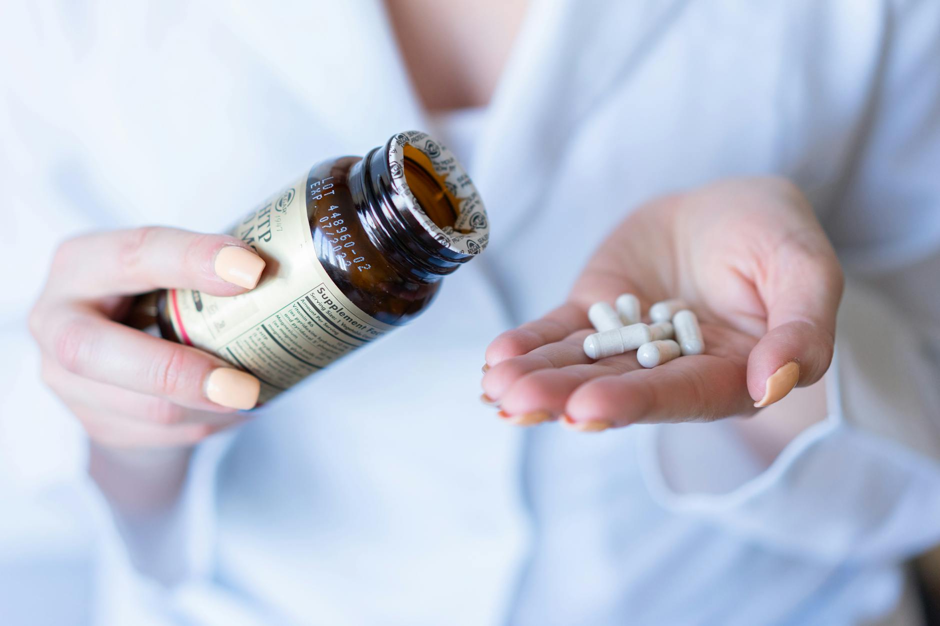 Phosphatidylserine Supplement Guide: Benefits, Dosage & Research (2026)