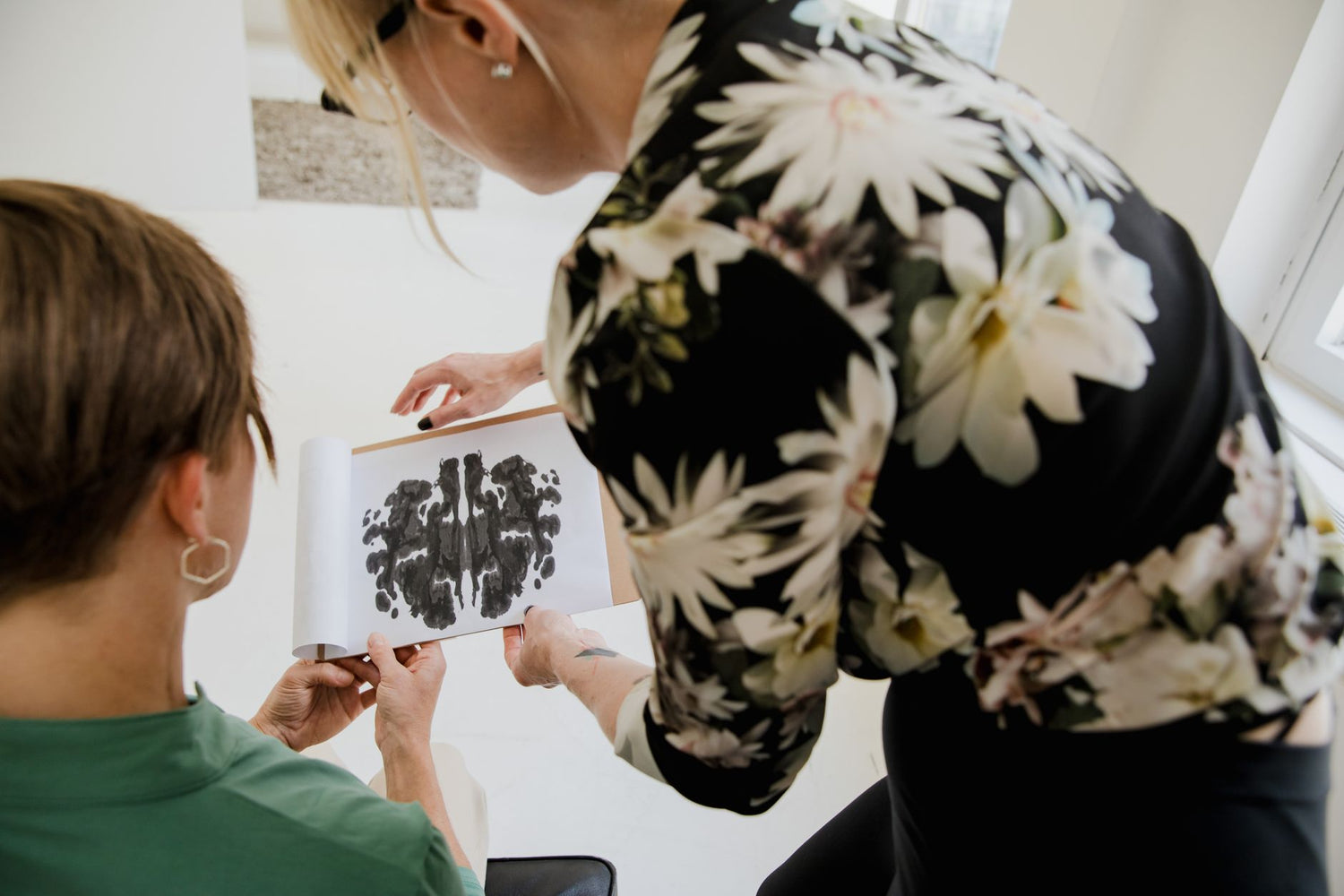 How to Improve Focus Naturally: 7 Methods Ranked
